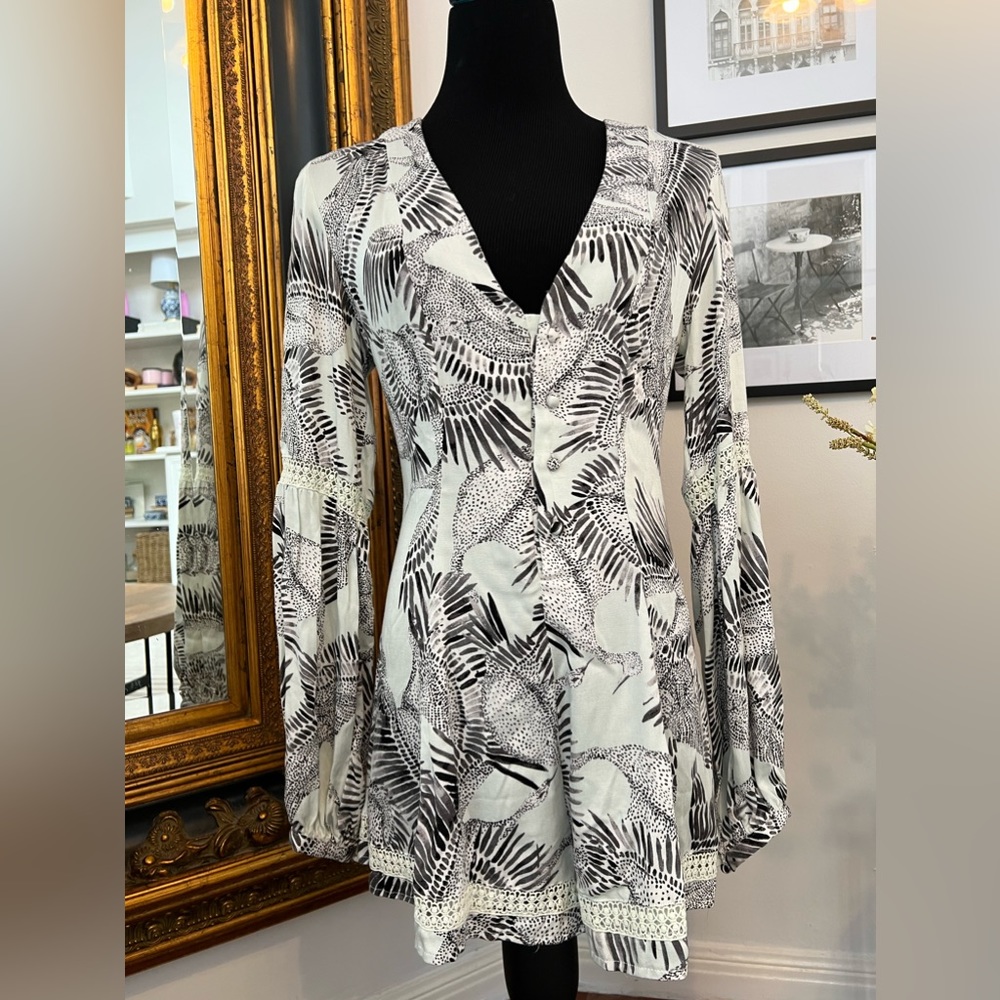 Long sleeve romper